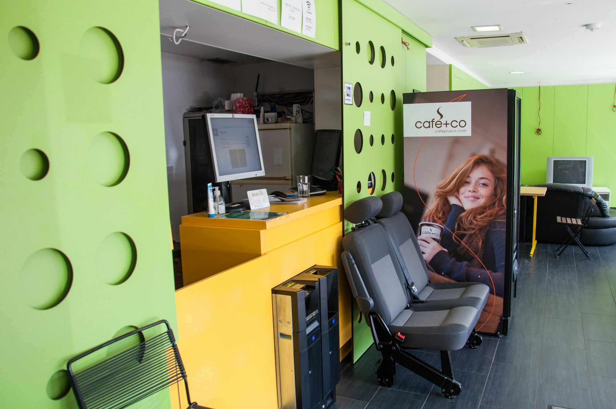 Simbol With Free Private Parking Ljubljana